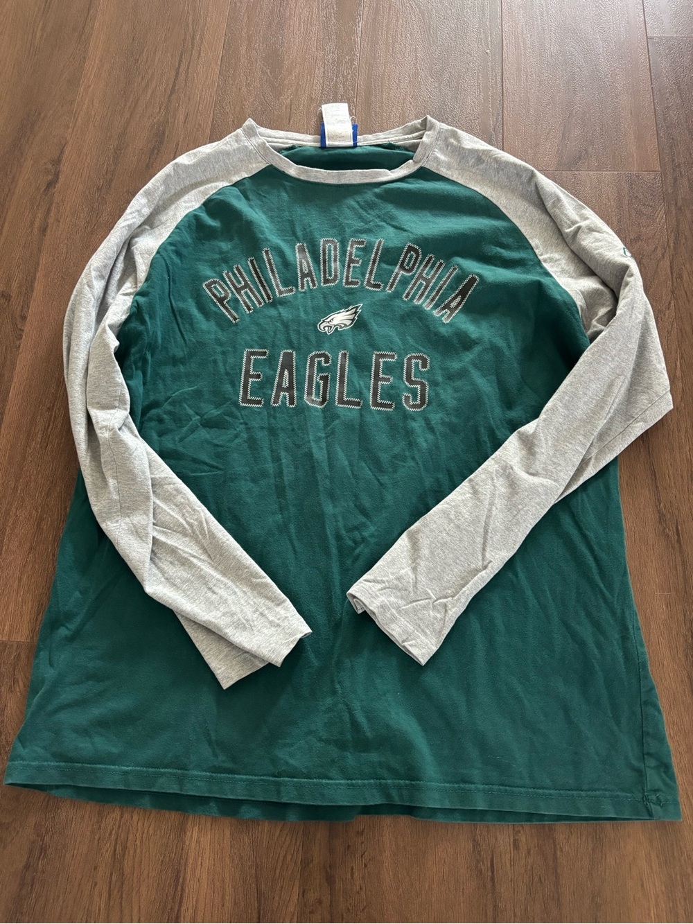 NFL vintage Reebok Philadelphia Eagles Green & Gray Long-Sleeve Raglan Tee
